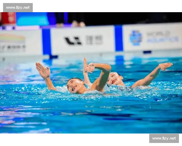 17 岁小将郭牧也加冕花游世界杯赛季总冠军 17 岁小将郭牧也加冕花游世界杯赛季总冠军