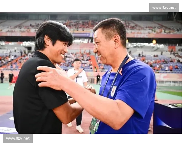 崔康熙健康亮红灯返韩疗养 苗原曝泰山帅位存变数